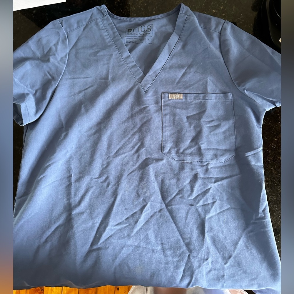 Figs Catarina scrub top